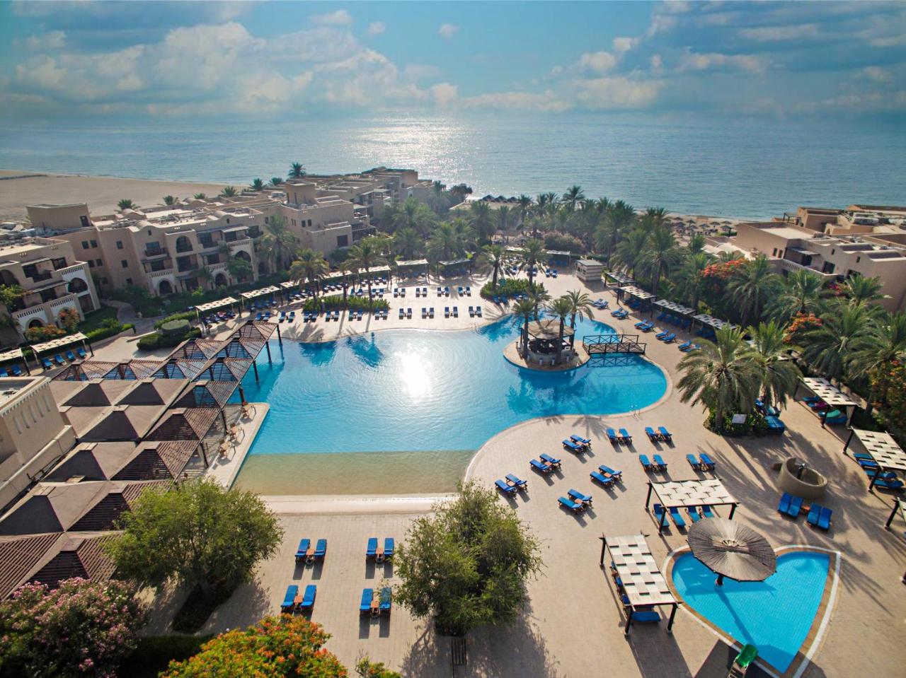 Miramar Al Aqah Beach Resort Kültér fotó